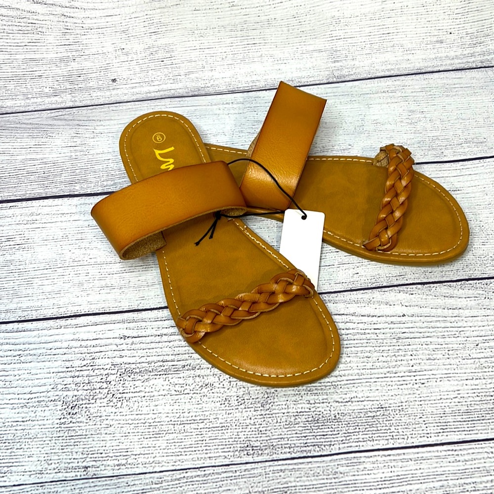 LM Braided Sandal.